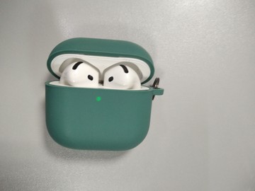 Б/в Навушники Apple airpods 4 with active noise cancellation 01-201126331