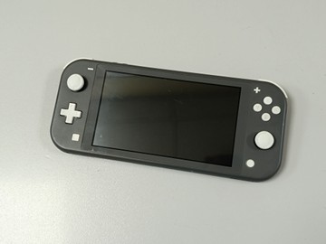 Б/в Ігрова приставка Nintendo switch lite 01-201135704
