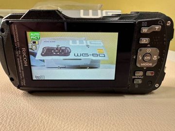 01-200461232: Ricoh wg-80