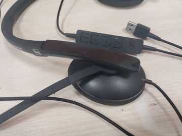 01-200432123: Sennheiser sc 165 usb