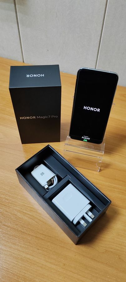 Honor magic7 pro 12/512gb
