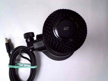 01-200746584: Hyperx solocast