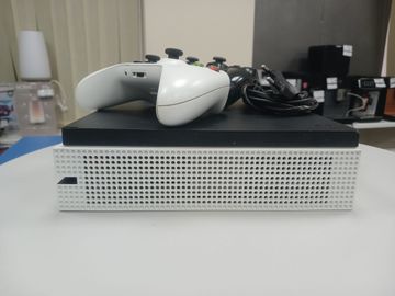 01-200608959: Microsoft xbox one s 1tb