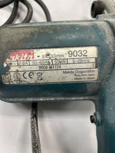 01-200786886: Makita 9032