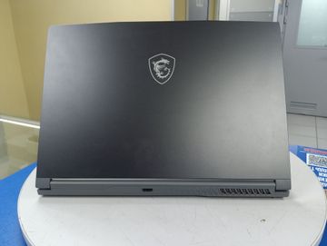 Б/в Ноутбук Msi 15/core i5-12450h ddr5/16gb ddr5/ssd 500 gb/geforce rtx2050 4gb 01-200759890