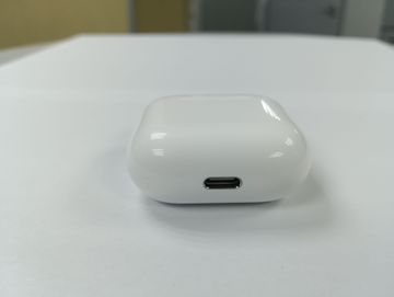 Б/у Наушники Apple airpods 4 01-200822110