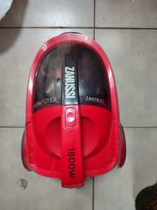 Б/у Пылесос Zanussi zan 1830 01-200824932