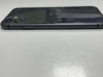 Б/у Мобильний телефон Apple iphone 11 128gb 01-200819118