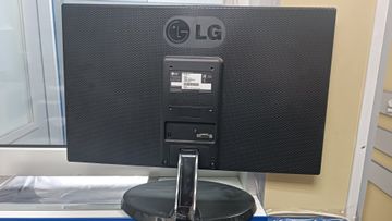 Б/в Монітор Lg 22m38a 01-200836697