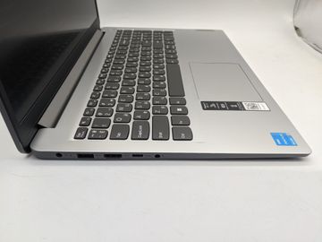 Б/в Ноутбук Lenovo 15/pentium n6000 ddr4/8gb ddr4/hdd *відсутній/ssd 256 gb/*інтегрована 01-200777169