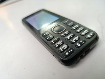 Б/у Мобильный телефон Bravis c241 01-200842984