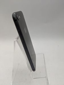 Б/в Мобільний телефон Apple iphone 8 64gb 01-200819186