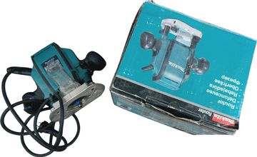 Б/у Фрезер вертикальный Makita rp0900 01-200811754
