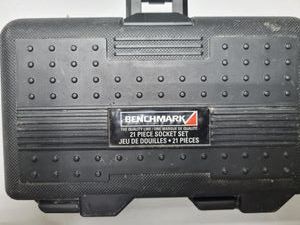 Б/в Набір інструментів Benchmark 21 piece socket set 01-200892431