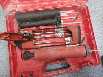 Б/у Ручний дозатор Hilti hdm 500 01-200901517