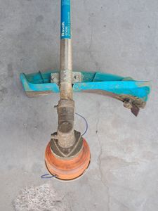 Б/у Газонокосилка Revolt gt-4250 01-200846702