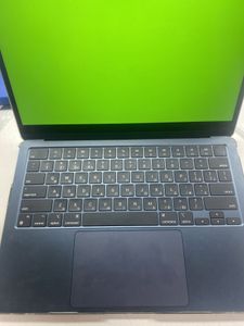 Б/у Ноутбук Apple macbook air 13,6" m2 2022 01-200905836