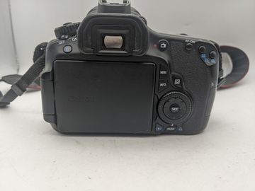 Б/в Фотоапарат Canon eos 60d body 01-200858243
