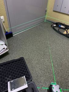 Б/в Лазерний нівелір Huepar s04cg 01-200916507