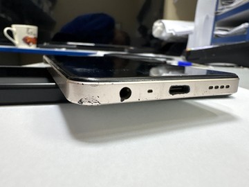 Б/в Мобільний телефон Realme c55 8/256gb 01-200946167