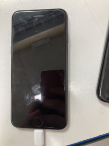 Б/в Мобільний телефон Apple iphone 7 32gb 01-200953798