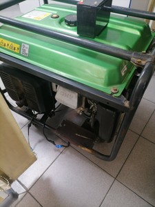 Б/в Бензиновий генератор Hitachi е57 01-200955990