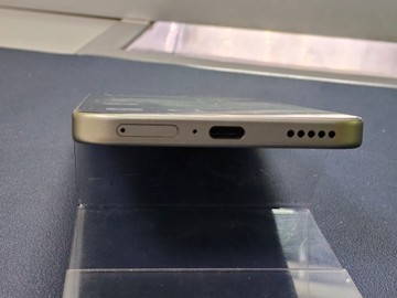 Б/в Мобільний телефон Honor magic8 lite 8/512gb 01-200962251