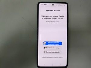 Б/в Мобільний телефон Samsung galaxy a52 4/128gb 01-200973886