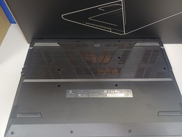 Б/в Ноутбук Dream Machines 17/core i7-13620h ddr5/32gb ddr5/ssd 1000 gb/geforce rtx4050 6gb 01-200993376