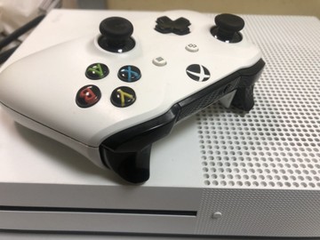 Б/в Ігрова приставка Microsoft xbox one s 1tb 01-200999350
