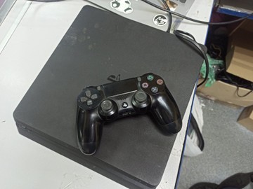 Б/в Ігрова приставка Sony playstation 4 slim 500gb 01-201004339
