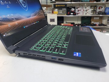 Б/в Ноутбук Msi 15/core i7-11800h ddr4/16gb ddr4/hdd *відсутній/ssd 500 gb/geforce rtx3070 8gb 01-201004258