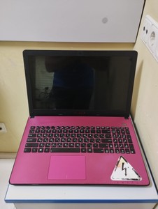 Asus 15/pentium b980 ddr3/4gb ddr3/hdd 500 gb/ssd *відсутній/*інтегрована