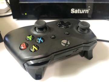 Б/в Ігрова приставка Microsoft xbox one x 1tb 01-201031759