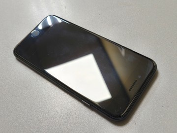 Б/в Мобільний телефон Apple iphone 7 32gb 01-201036025