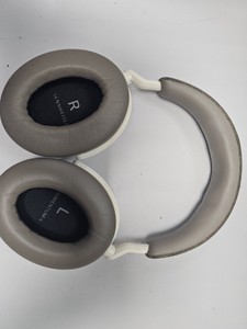 Б/в Навушники Sennheiser momentum 4 wireless 01-201062396