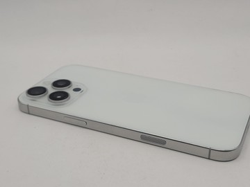 Б/в Мобільний телефон Apple iphone 16 pro max 256gb 01-201091581