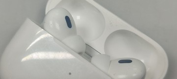 Б/у Навушники Apple airpods pro 2nd generation with magsafe charging case usb-c 01-201128945