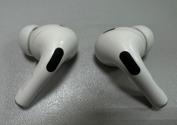Б/в Навушники Apple airpods pro 2nd generation magsafe 01-201146323