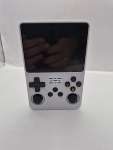Б/в Ігрова приставка Game Console r36s 01-201120695