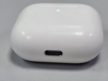 Б/у Навушники Apple airpods 4 01-201106861