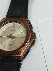 Б/в Годинник Casio lwa-300h 01-200545247