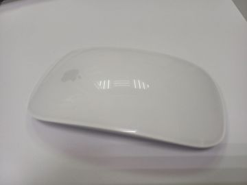 01-200756704: Apple magic mouse 2