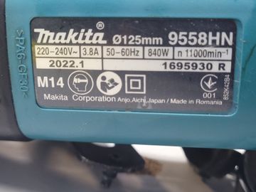 01-200776875: Makita 9558hn