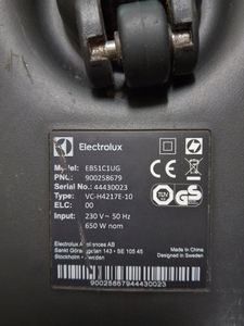 01-200780627: Electrolux eb51c1ug