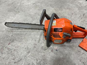 01-200794261: Husqvarna 142