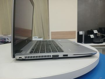 01-200795452: Hp 14/core i5 6300u ddr3/8gb ddr3/hdd *відсутній/ssd 240 gb/*інтегрована