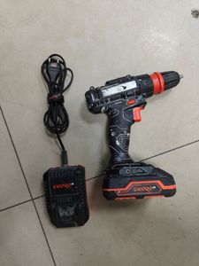 Б/в Шурупокрут Dnipro-M cd-218 1акб 2ah зп 01-200801952