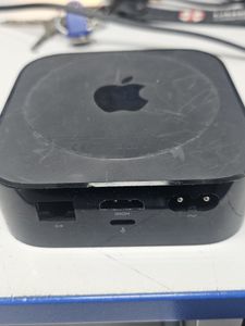 Б/у HD-медиаплеер Apple a1625 tv apple 32gb 01-200815819