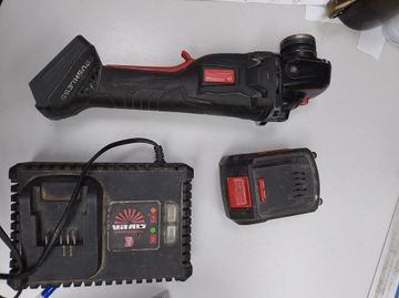 Б/у Угловая шлифмашина Vitals als 18125p 1акб / зп 01-200829897